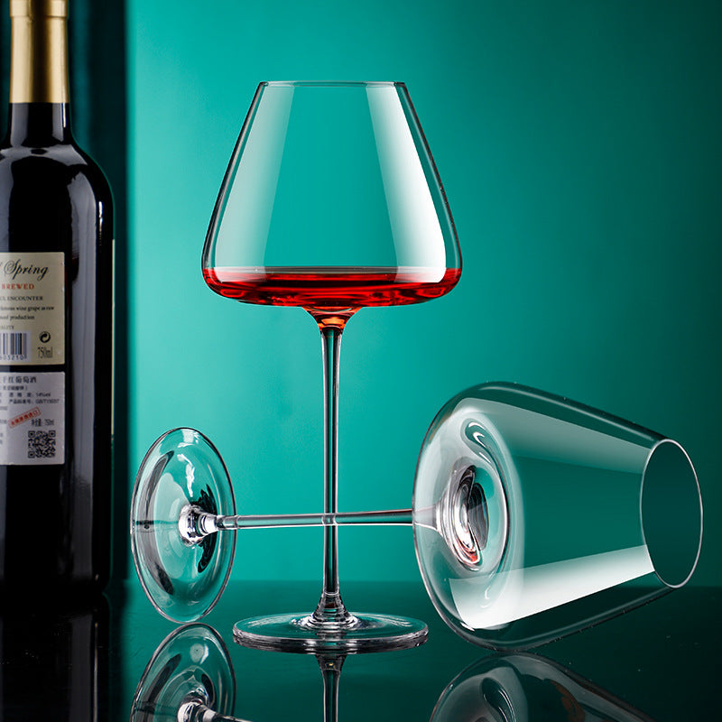 Crystal Glass Beverage Goblet For Elegant Table Serving