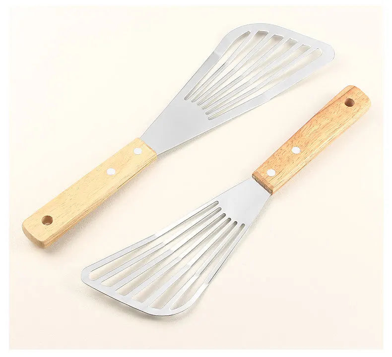 Stainless Steel Fish Frying Shovel with Wooden Handle – Fan-Shaped Turner for High-Temperature Cooking