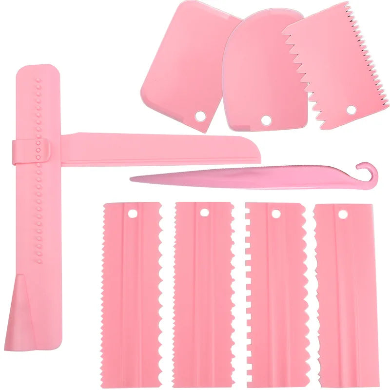 4pcs Cream Scraper Set – PP Icing Combs & Spatulas for Cake Decorating and DIY Baking