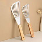 Stainless Steel Fish Frying Shovel with Wooden Handle – Fan-Shaped Turner for High-Temperature Cooking