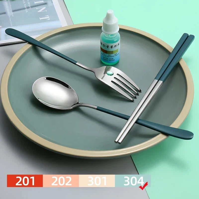 304 Portable Stainless Steel Tableware Set – Travel Cutlery with Storage Box