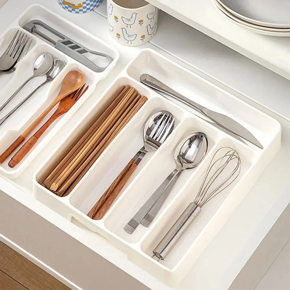 4/5 Compartment Cutlery Organizer – Kitchen Drawer Divider Tray for Spoon & Fork