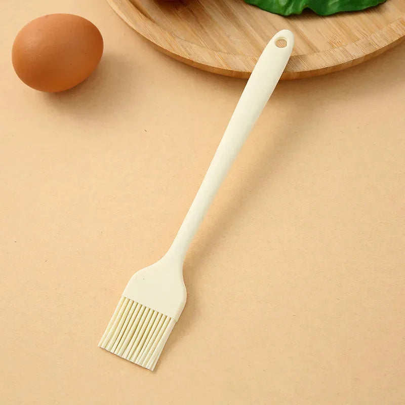 Silicone Baking Set – Cake Cream Spatula, Scraper, Egg Whisk & Oil Brush for Kitchen