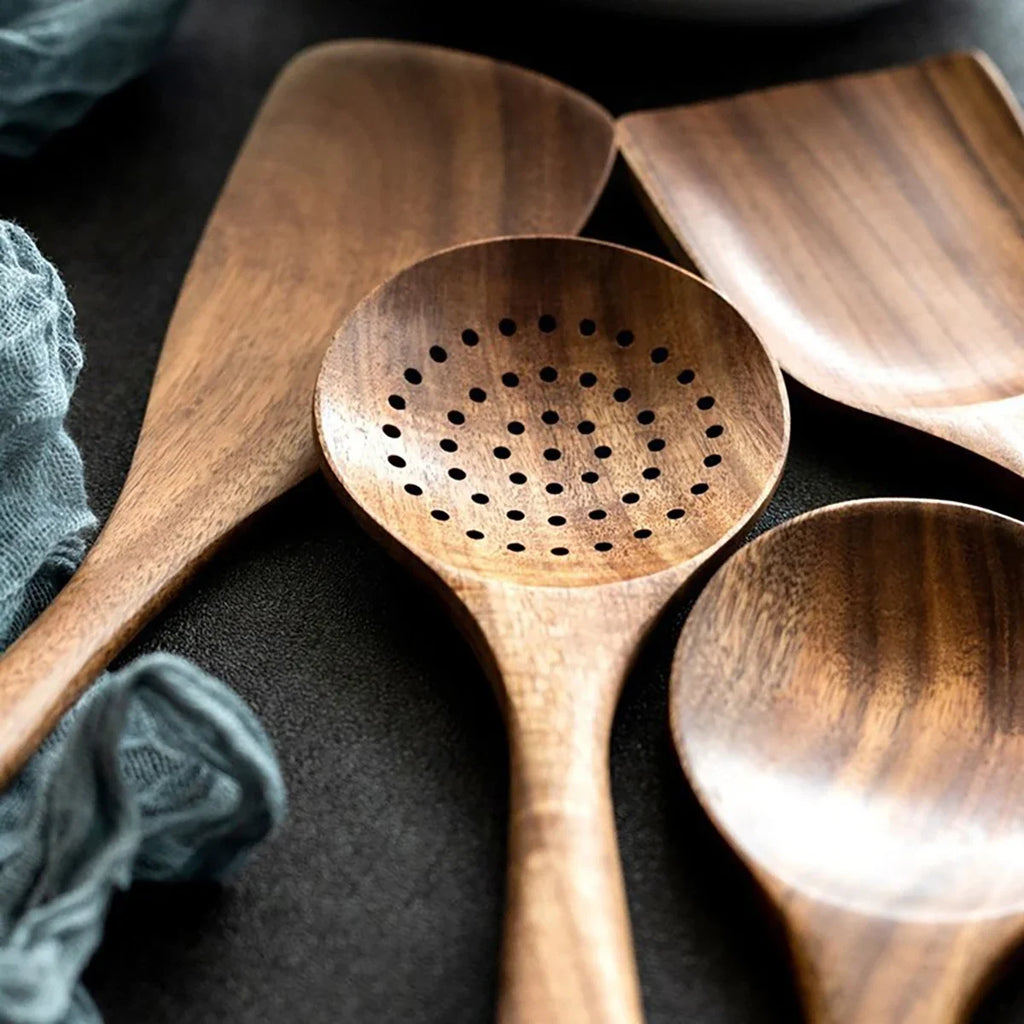 Wooden Kitchen Cooking Set – Spatula, Spoon & Salad Fork Set with Storage Bucket